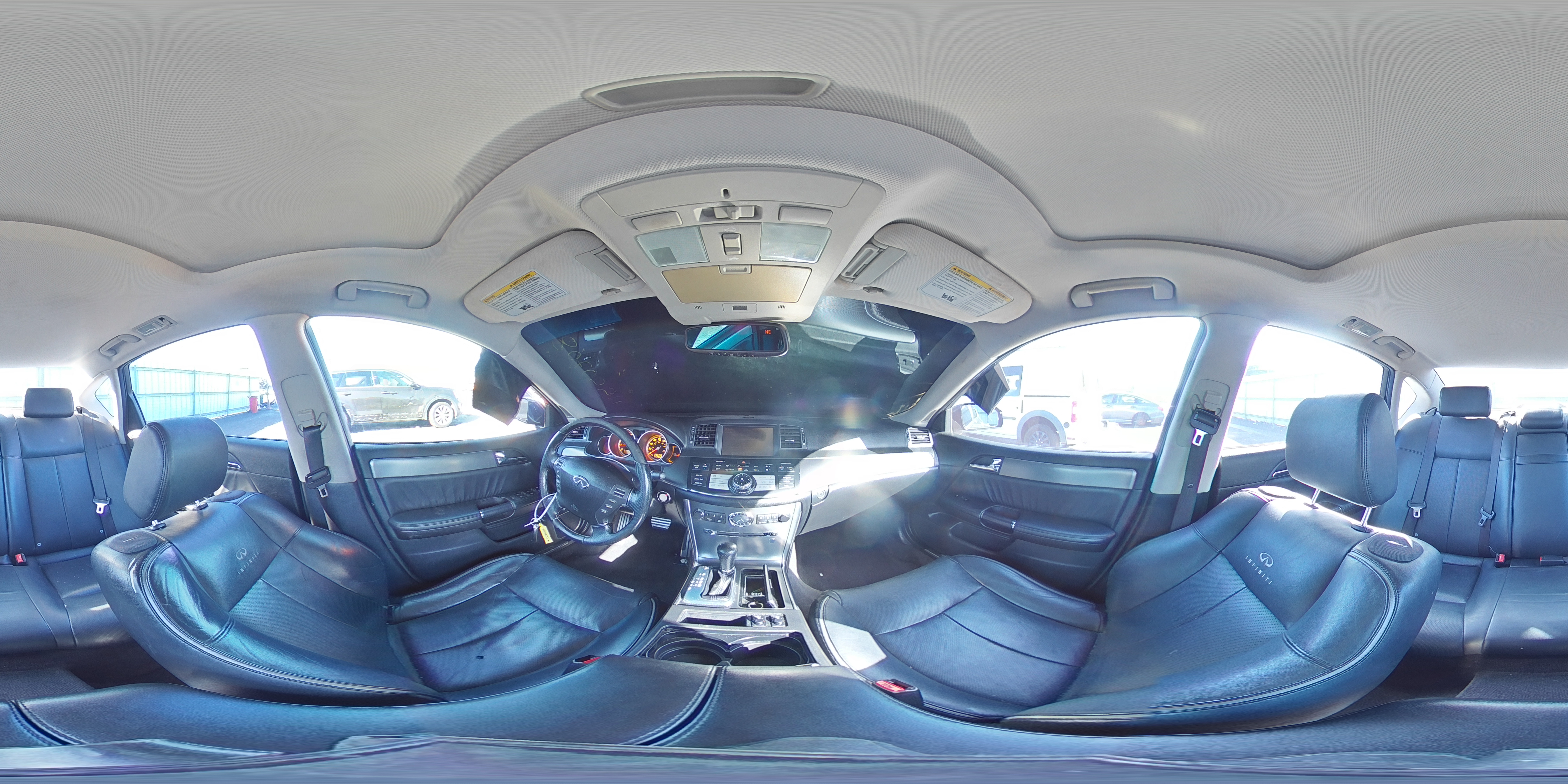 2007 Infiniti M - Image 12
