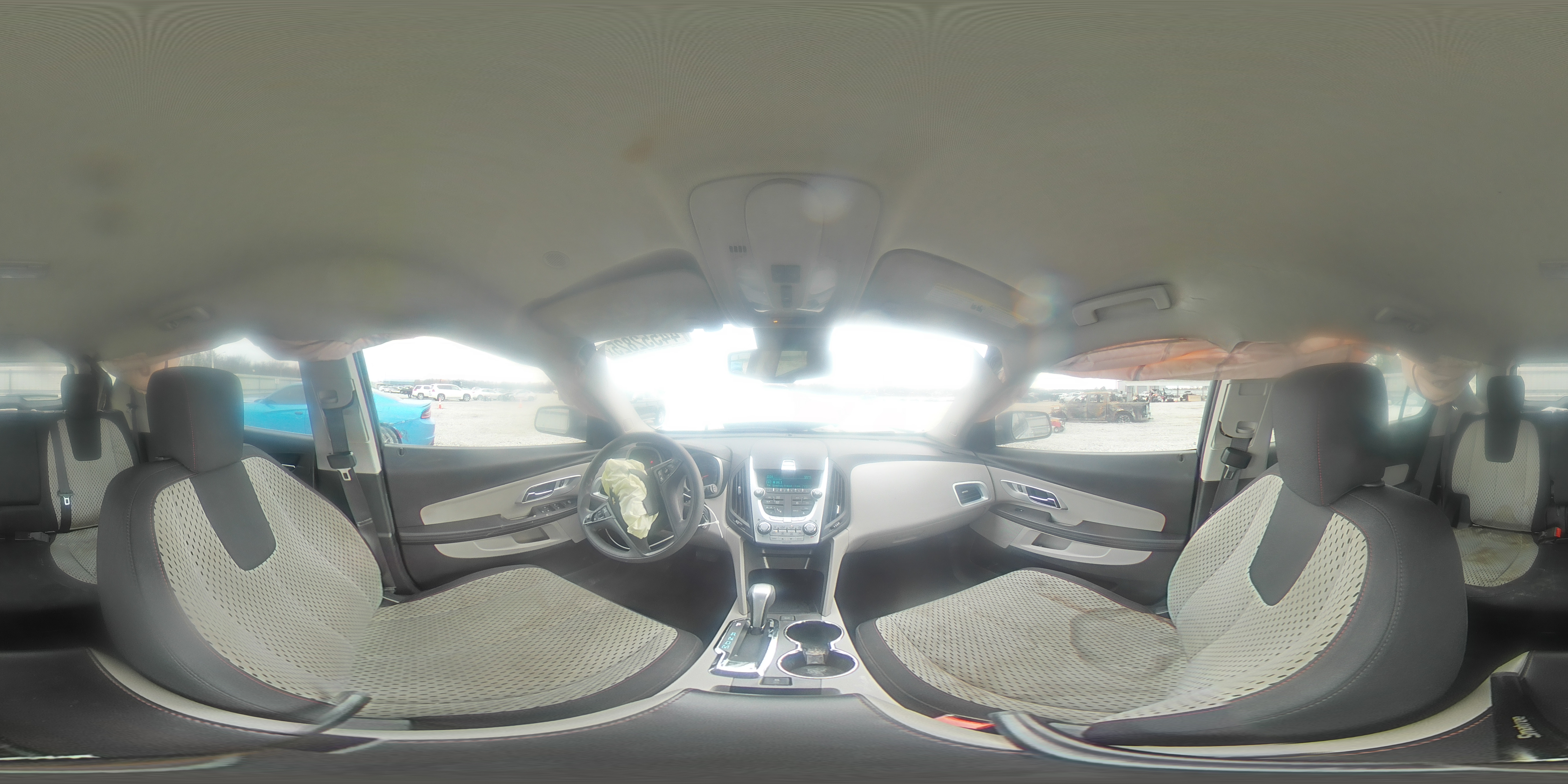 2015 Chevrolet Equinox - Image 13