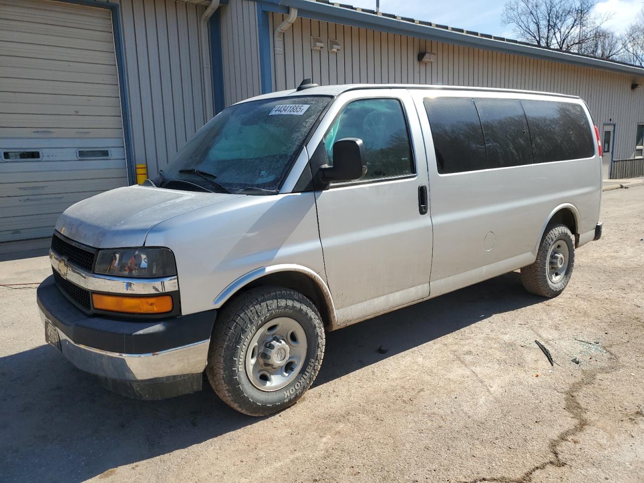 2017 Chevrolet Express G2500 Lt for Sale in York Haven, PA - Side