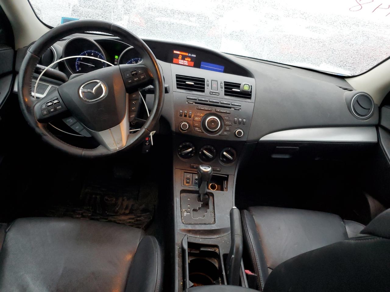 2012 Mazda 3 - Image 8