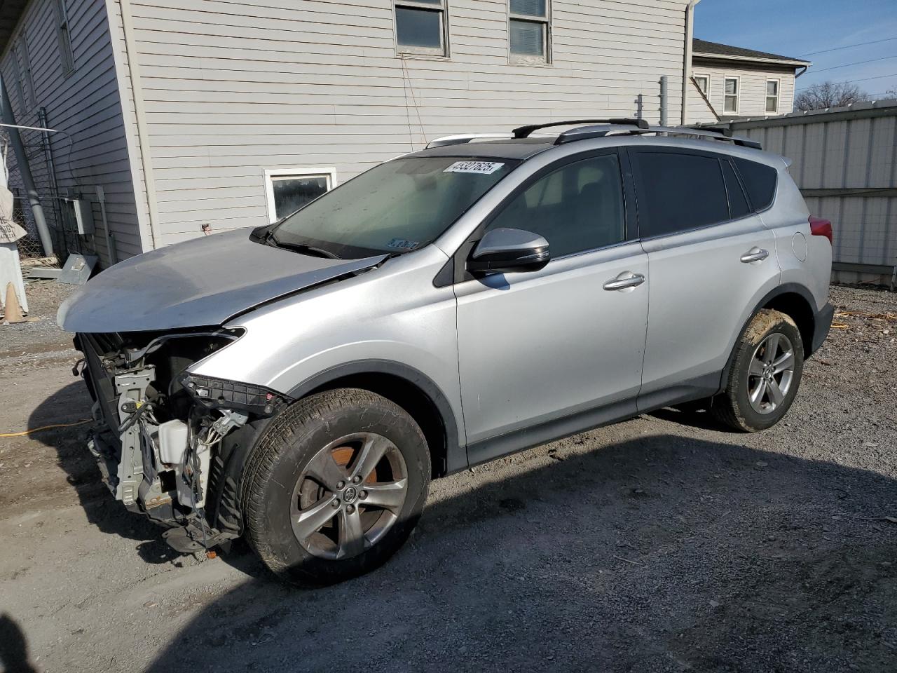 2015 Toyota RAV 4 - Image 1