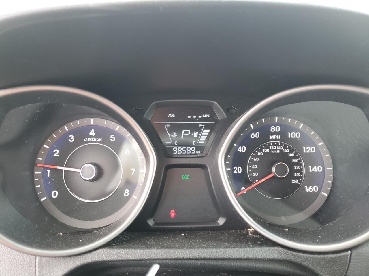 2015 Hyundai Elantra - Image 9