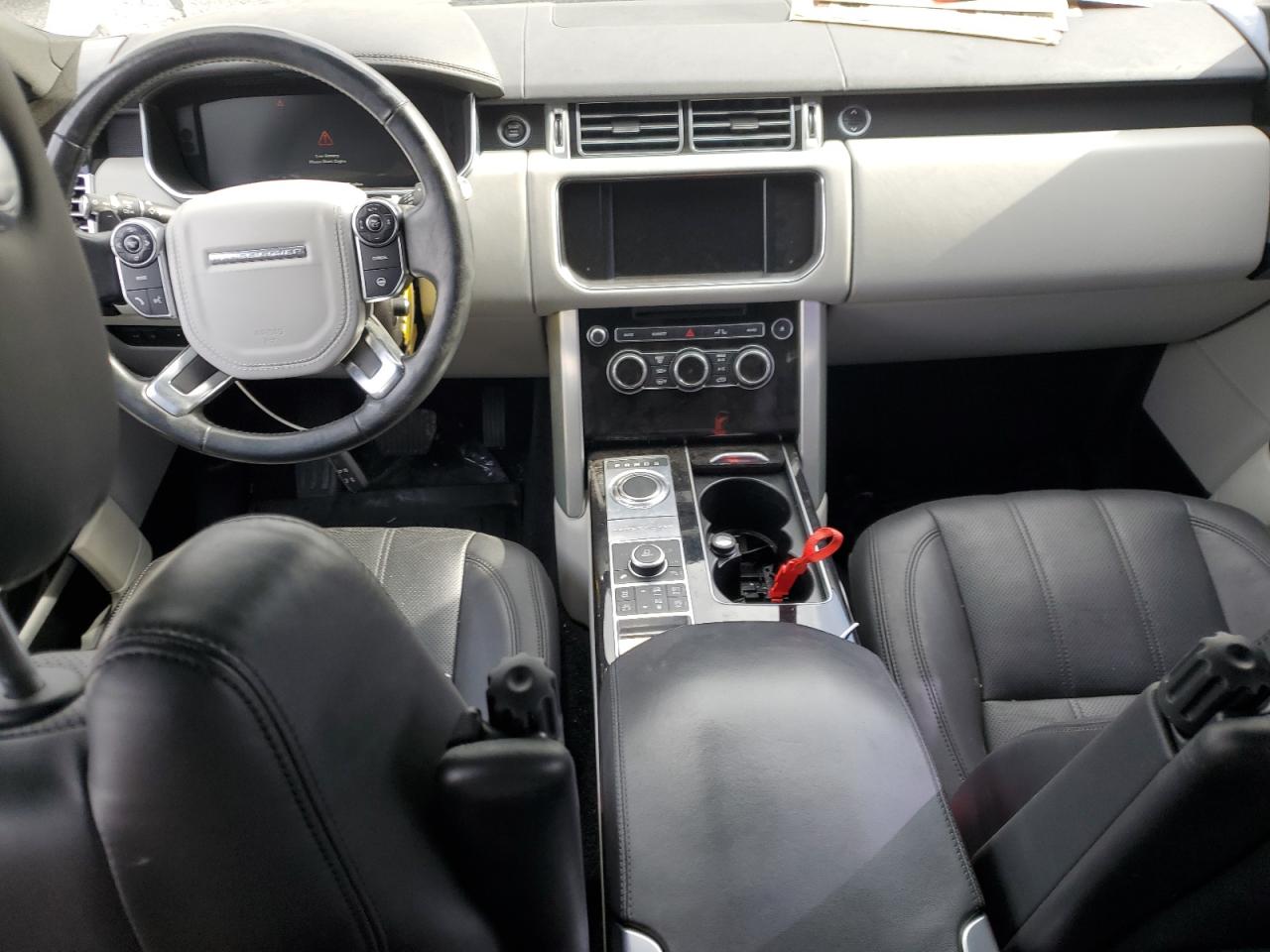 2016 Land Rover Range Rover - Image 8