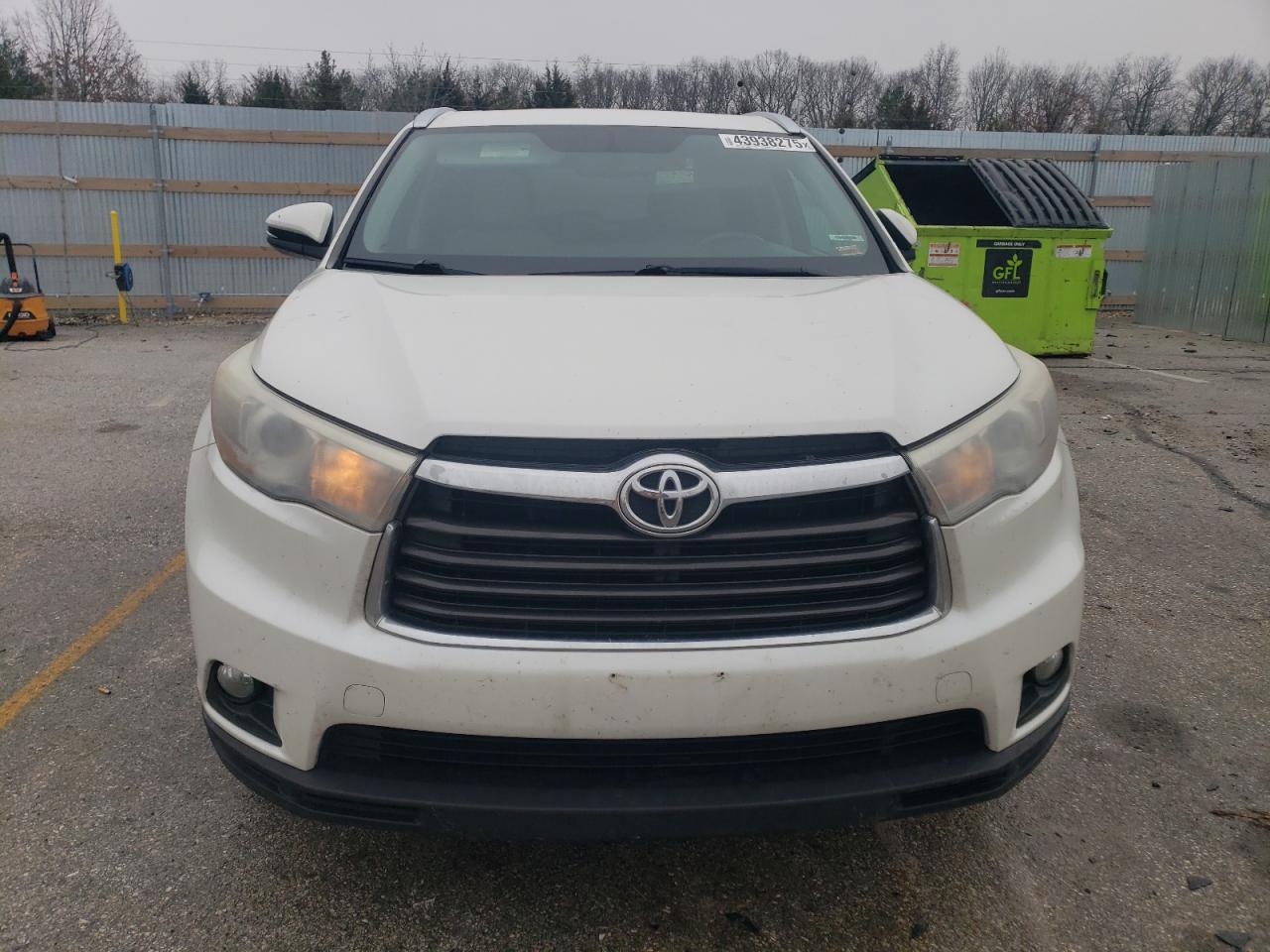 2016 Toyota Highlander - Image 5