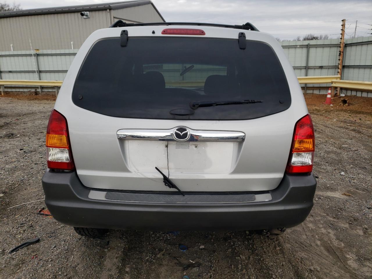 2002 Mazda Tribute - Image 6