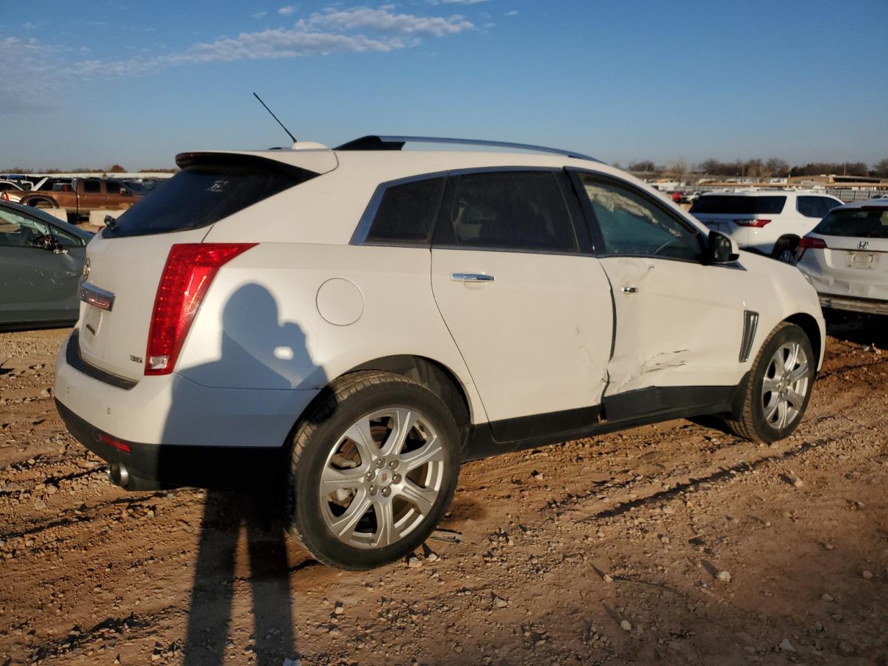 2016 Cadillac SRX - Image 3
