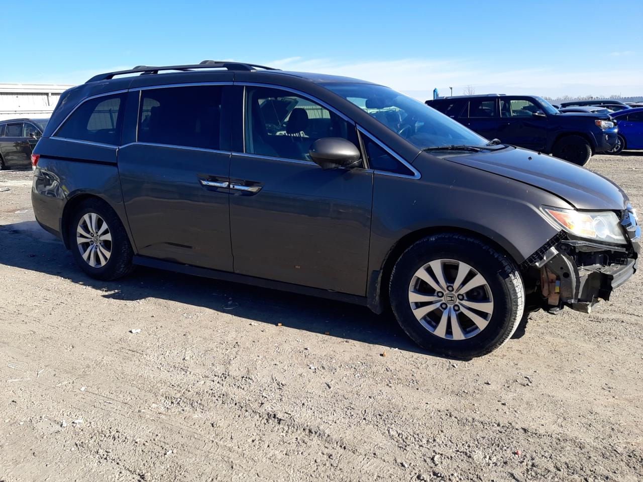 2016 Honda Odyssey - Image 4