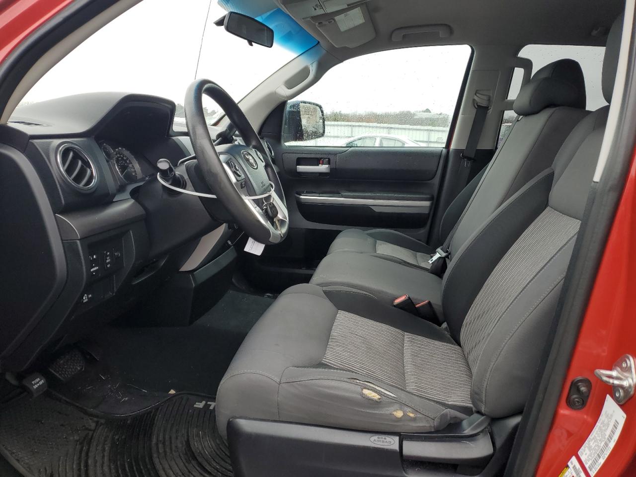 2014 Toyota Tundra - Image 7