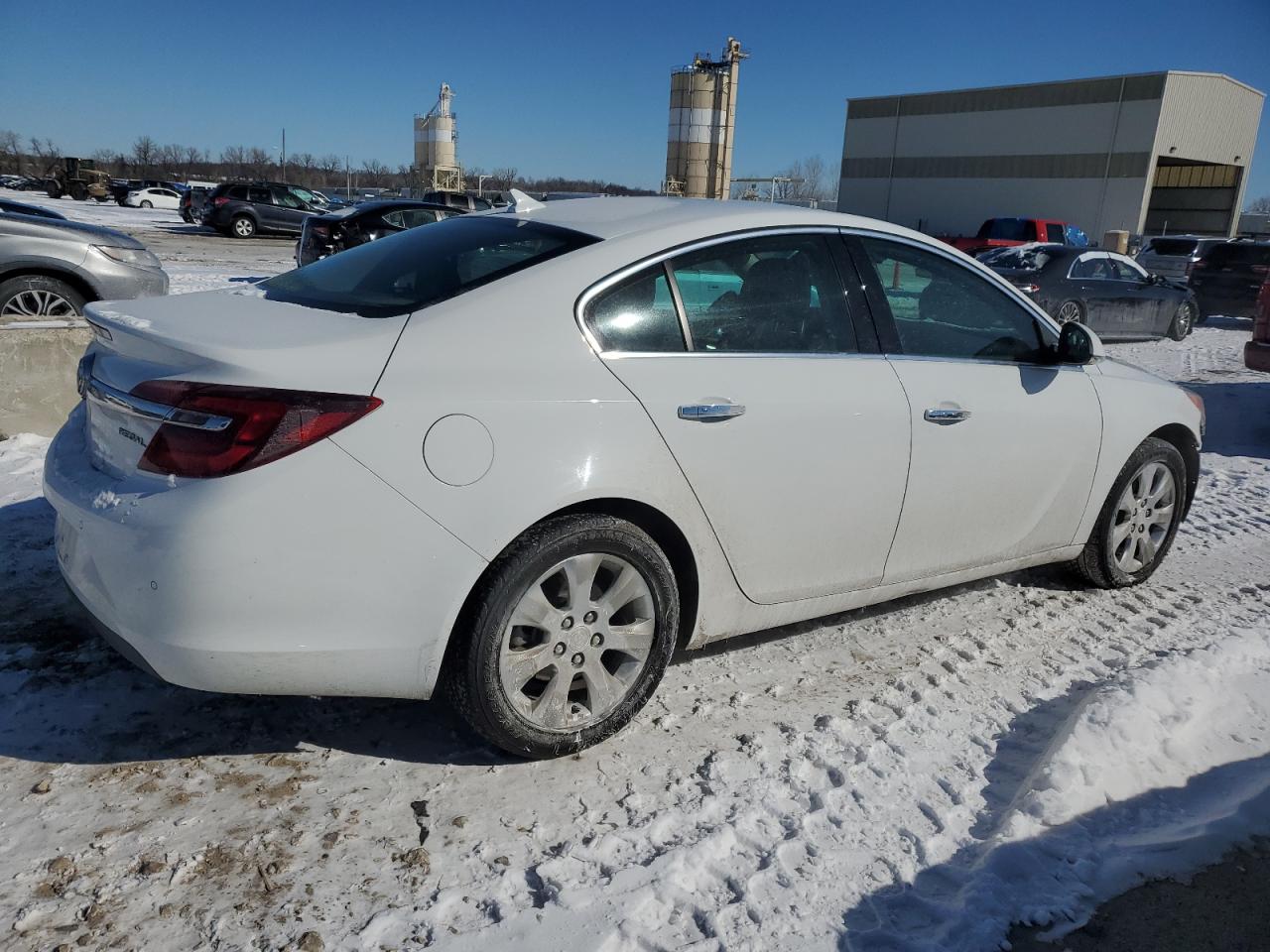 2014 Buick Regal - Image 3