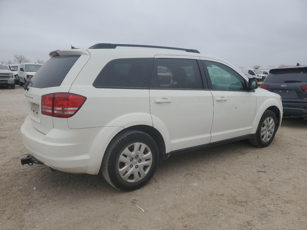 2016 Dodge Journey - Image 3