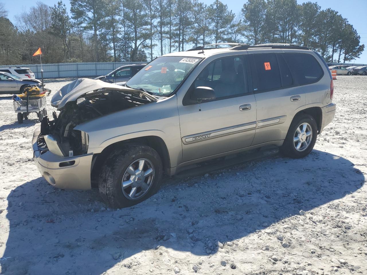 2004 GMC Envoy - Image 1