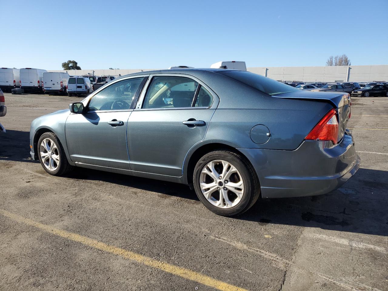 2012 Ford Fusion - Image 2