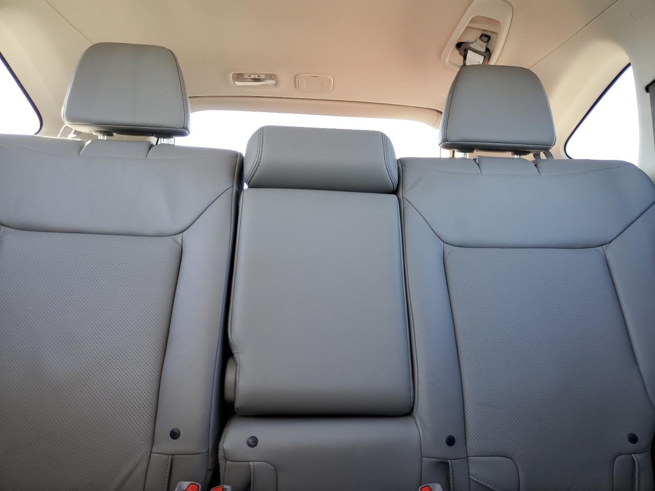 2015 Honda CR-V - Image 10