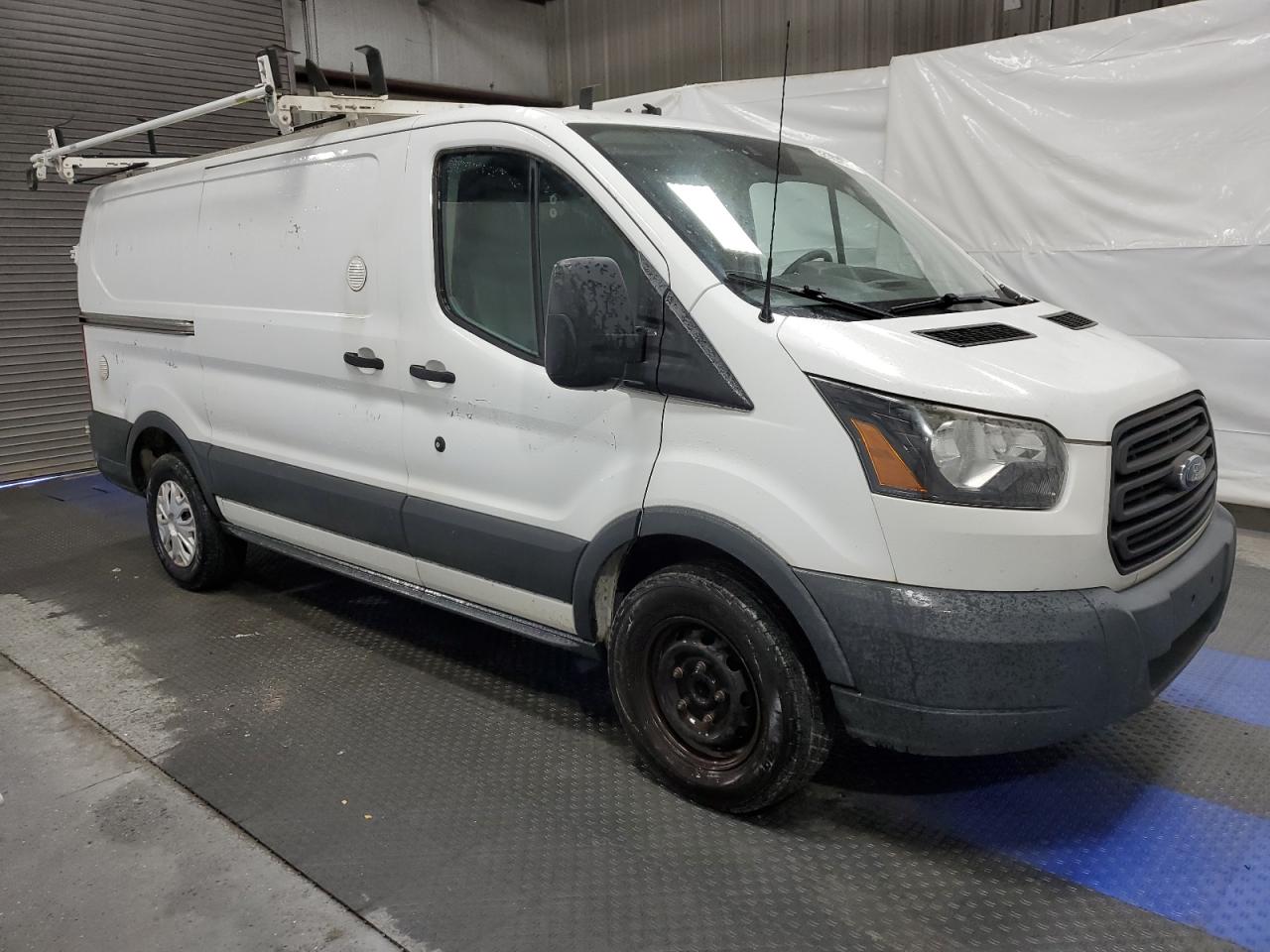 2017 Ford Transit - Image 4