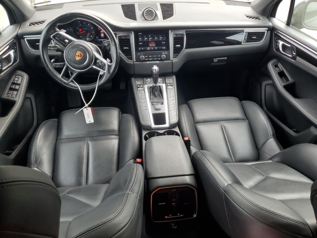 2018 Porsche Macan - Image 8