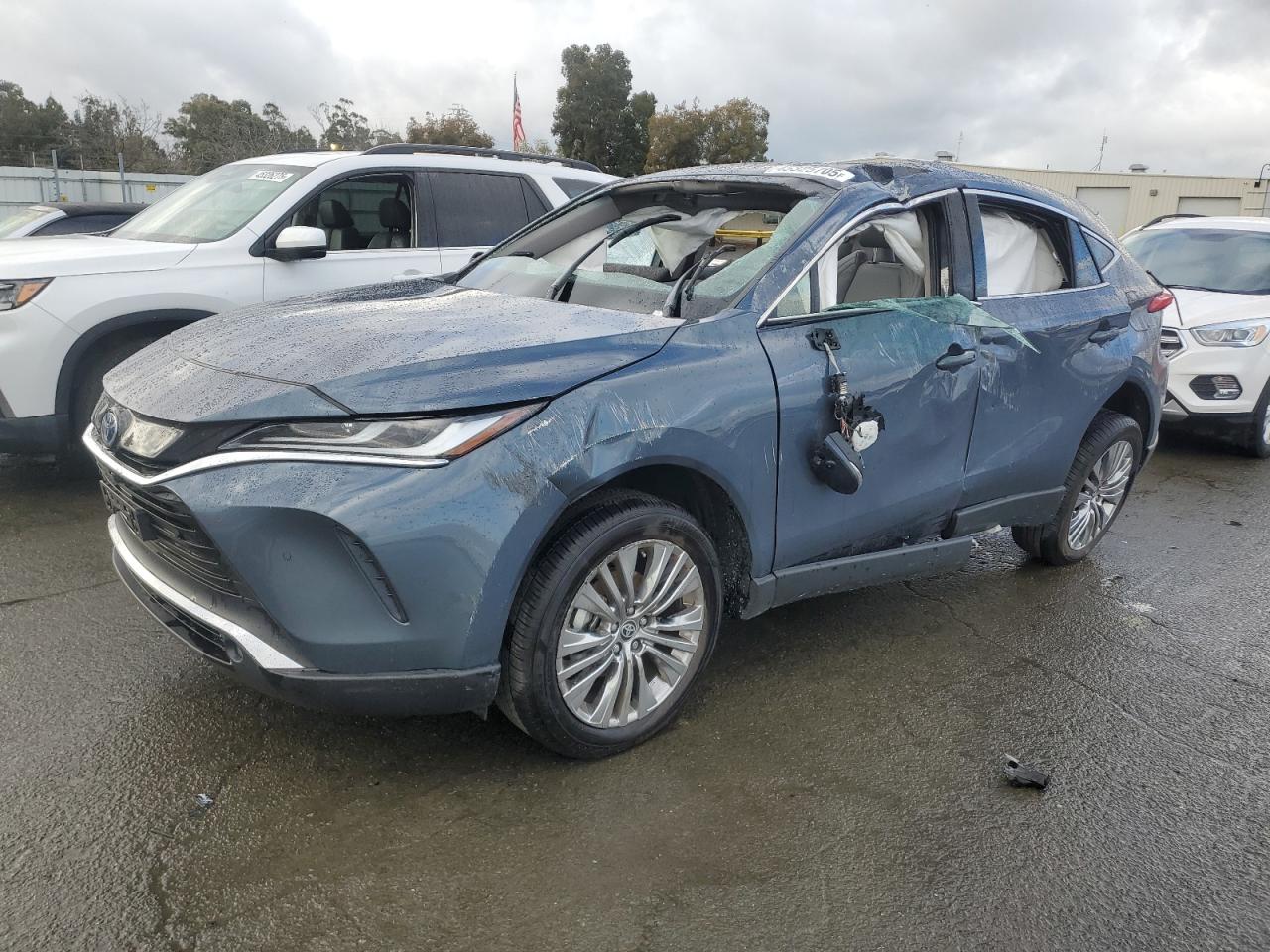 2024 Toyota Venza - Image 1