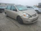 2007 Toyota Sienna Ce for Sale in Kansas City, KS - Front End