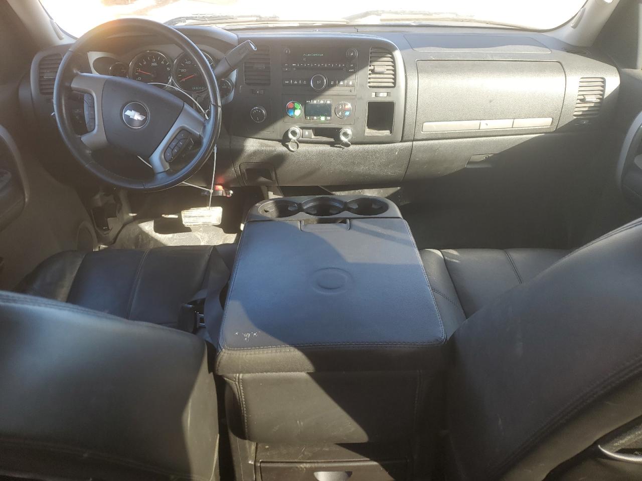 2008 Chevrolet Silverado - Image 8