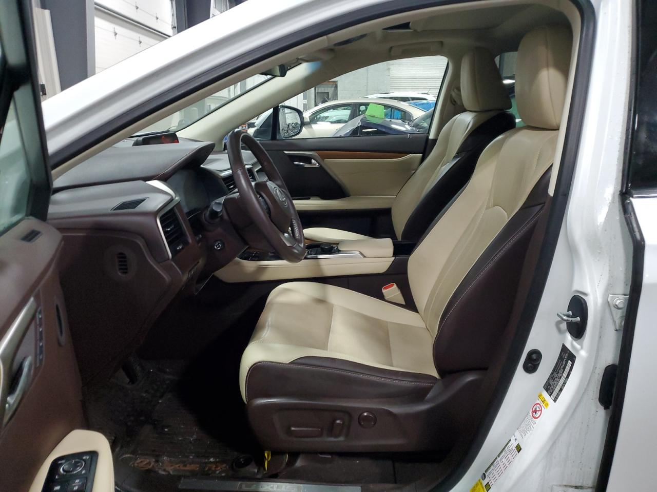 2016 Lexus RX - Image 7