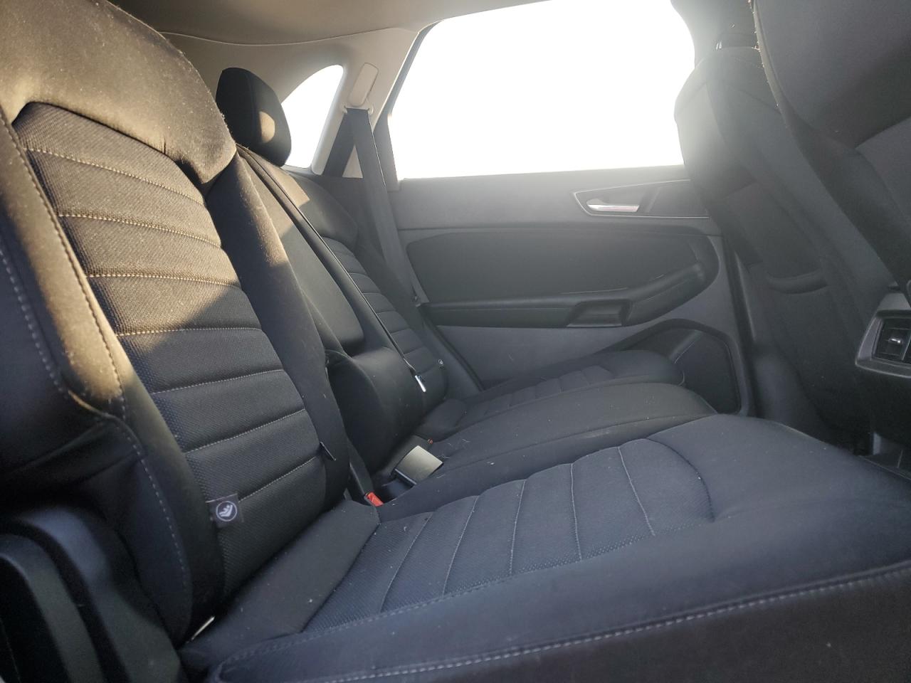 2015 Ford Edge - Image 11