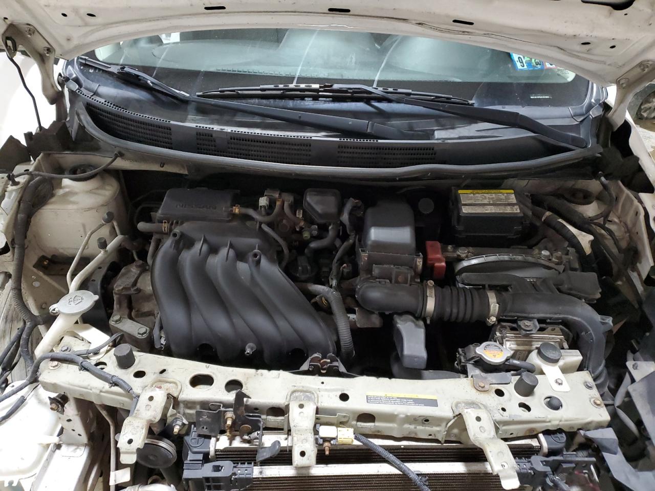 2013 Nissan Versa - Image 11