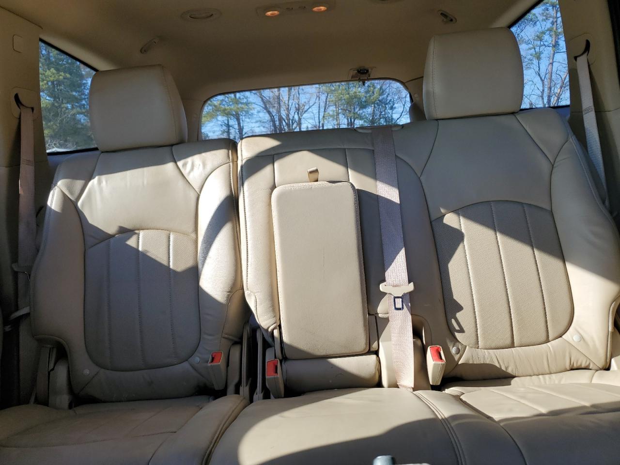 2012 Buick Enclave - Image 10