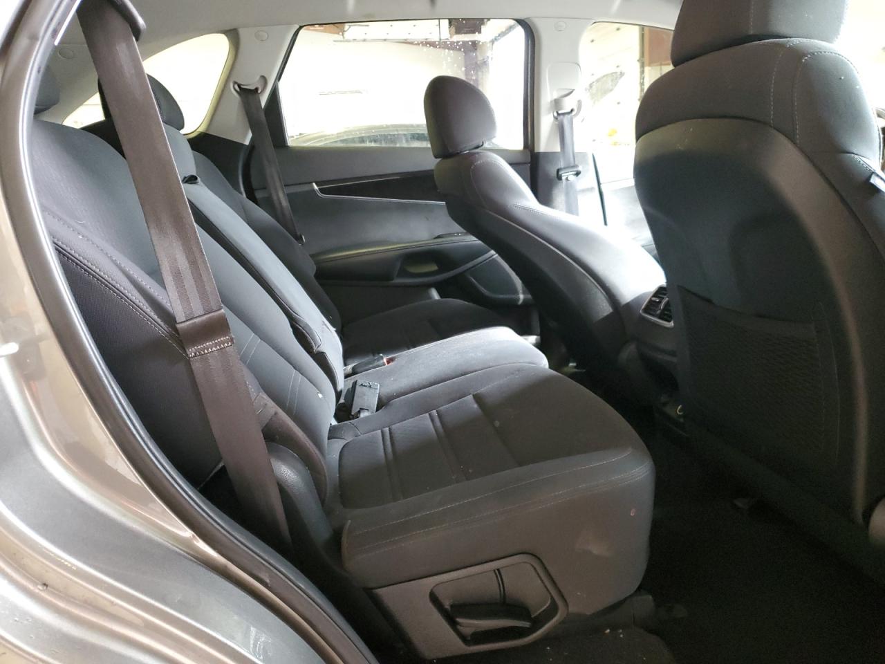 2018 Kia Sorento - Image 11
