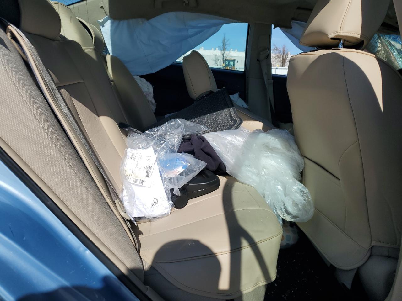 2012 Toyota Camry - Image 10