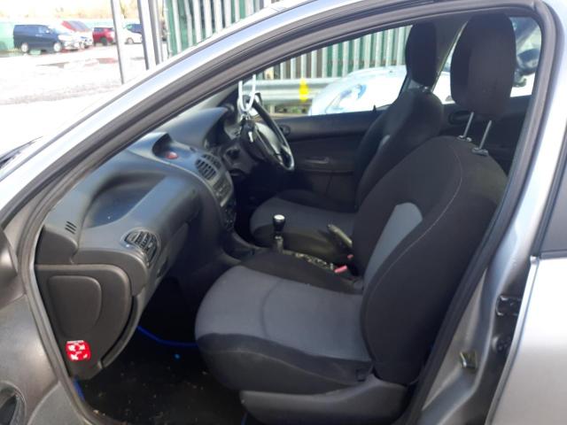 2004 PEUGEOT 206 S