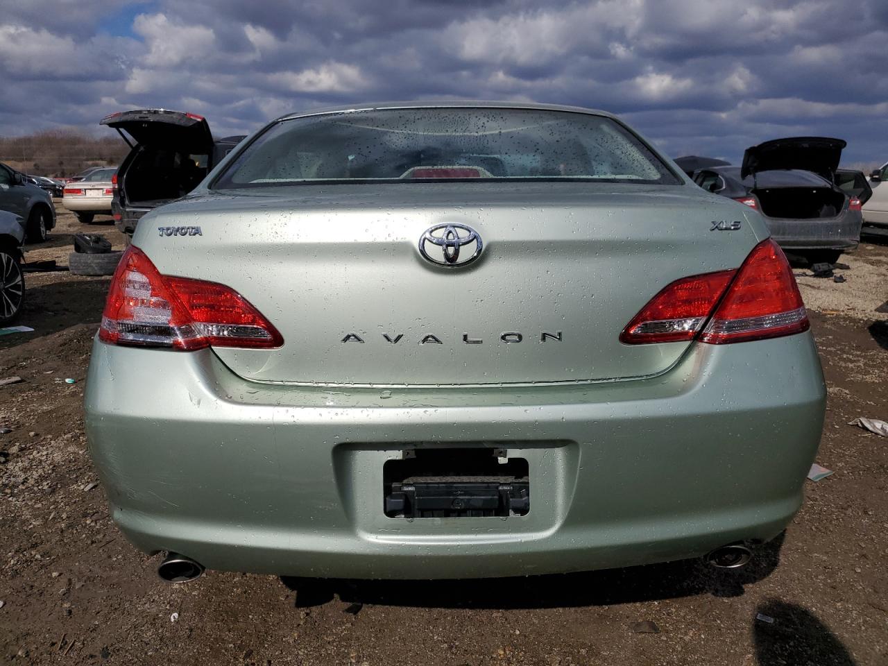 2007 Toyota Avalon - Image 6