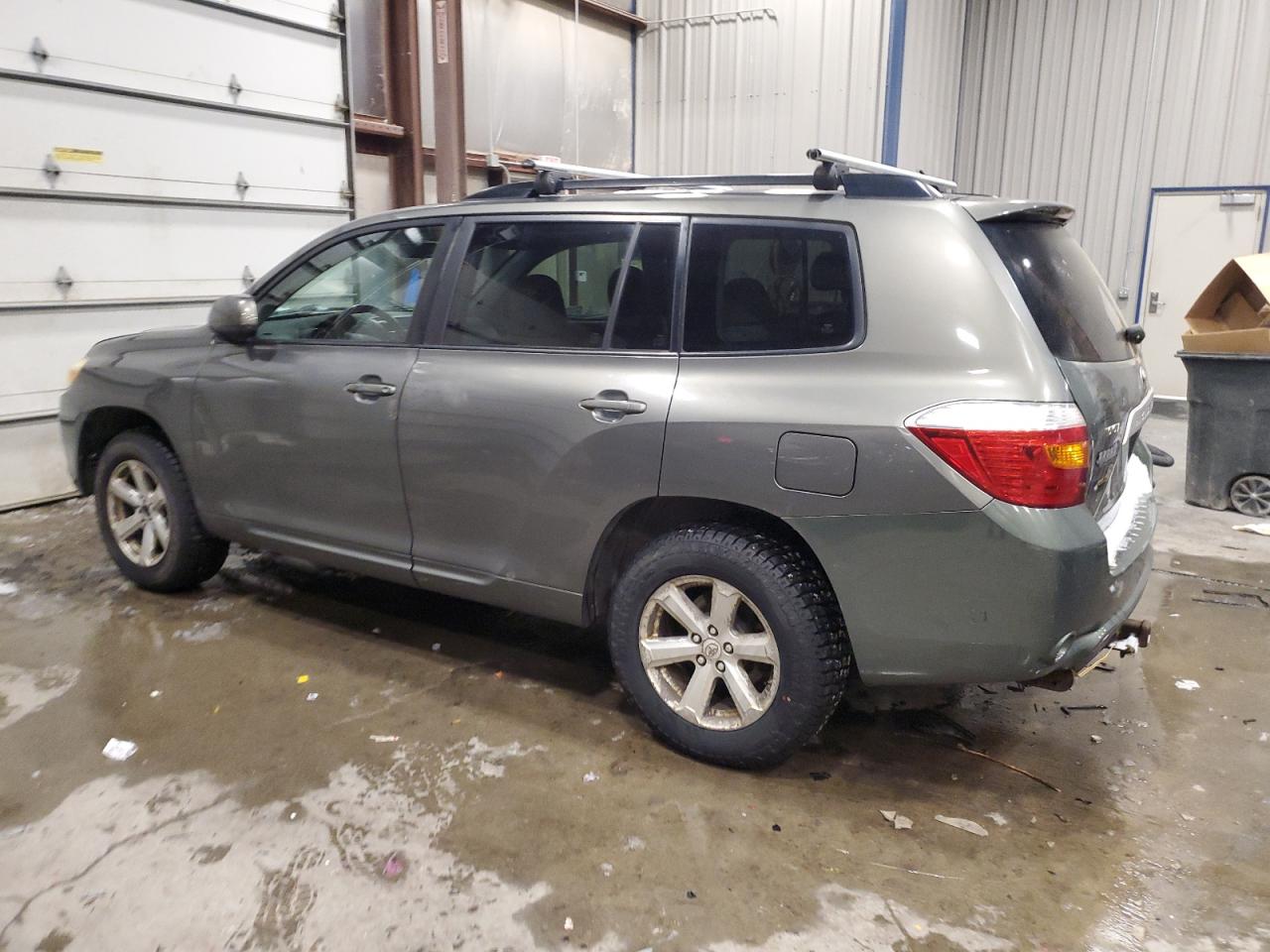 2008 Toyota Highlander - Image 2