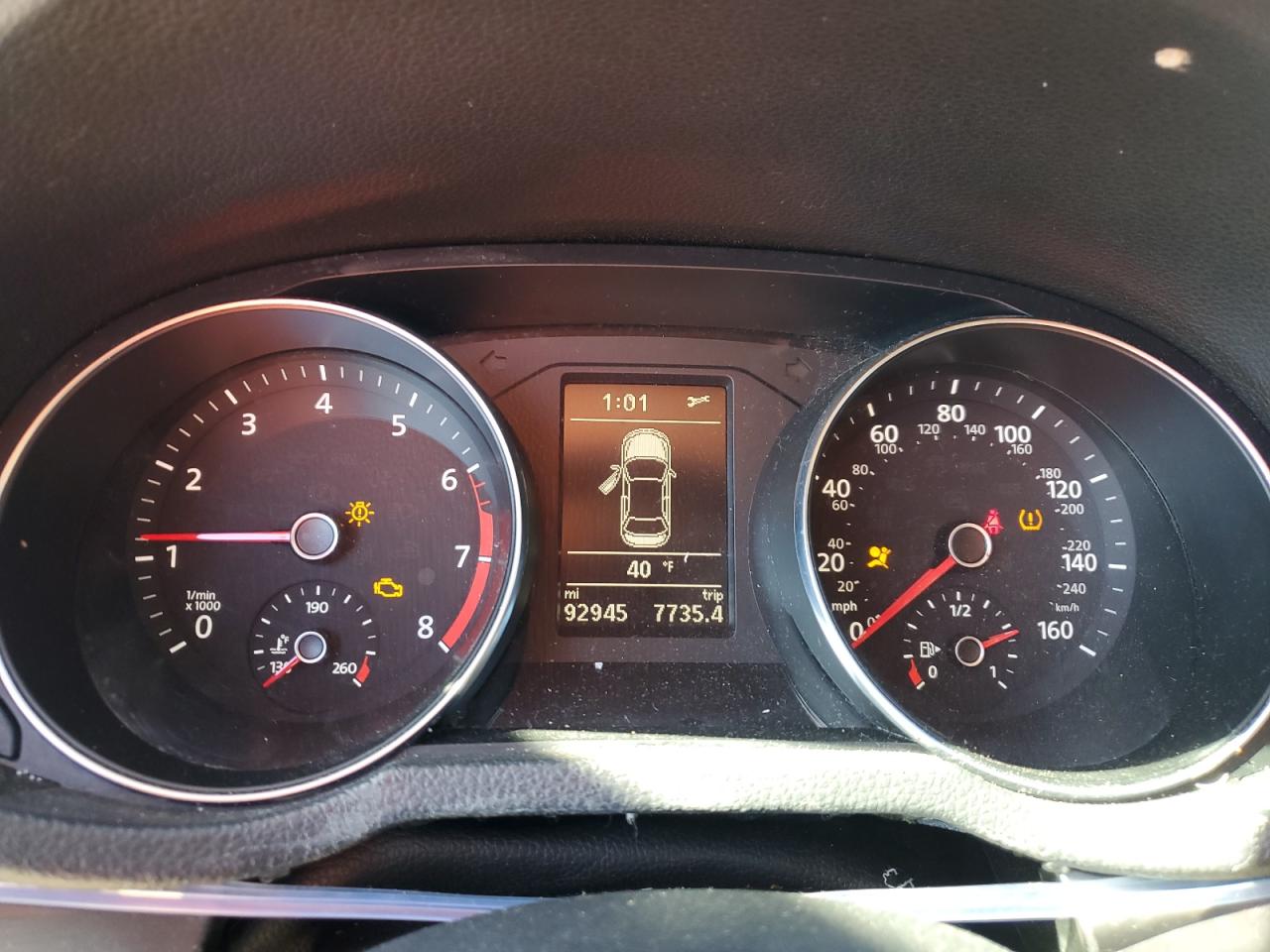 2018 Volkswagen Passat - Image 9