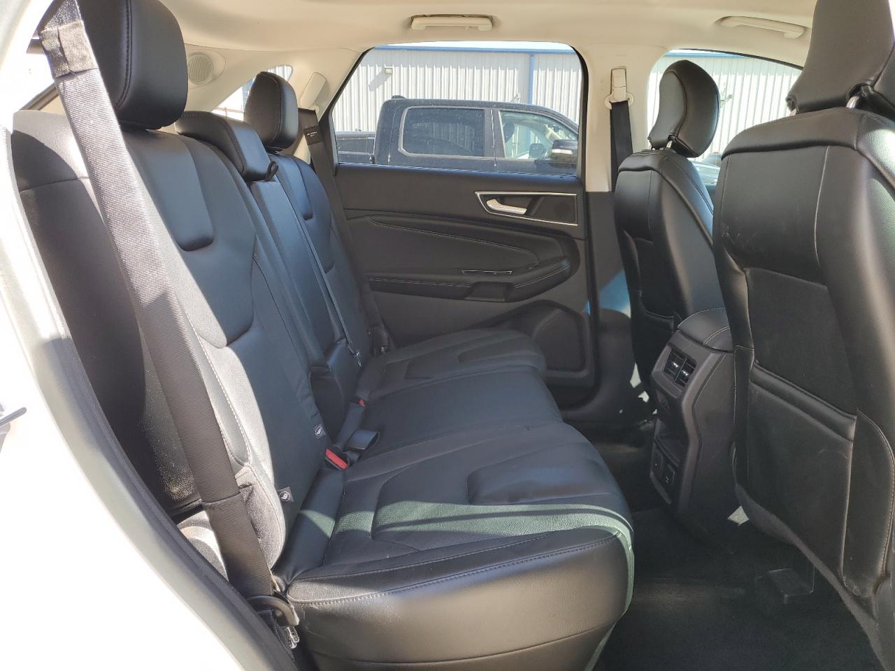2015 Ford Edge - Image 11