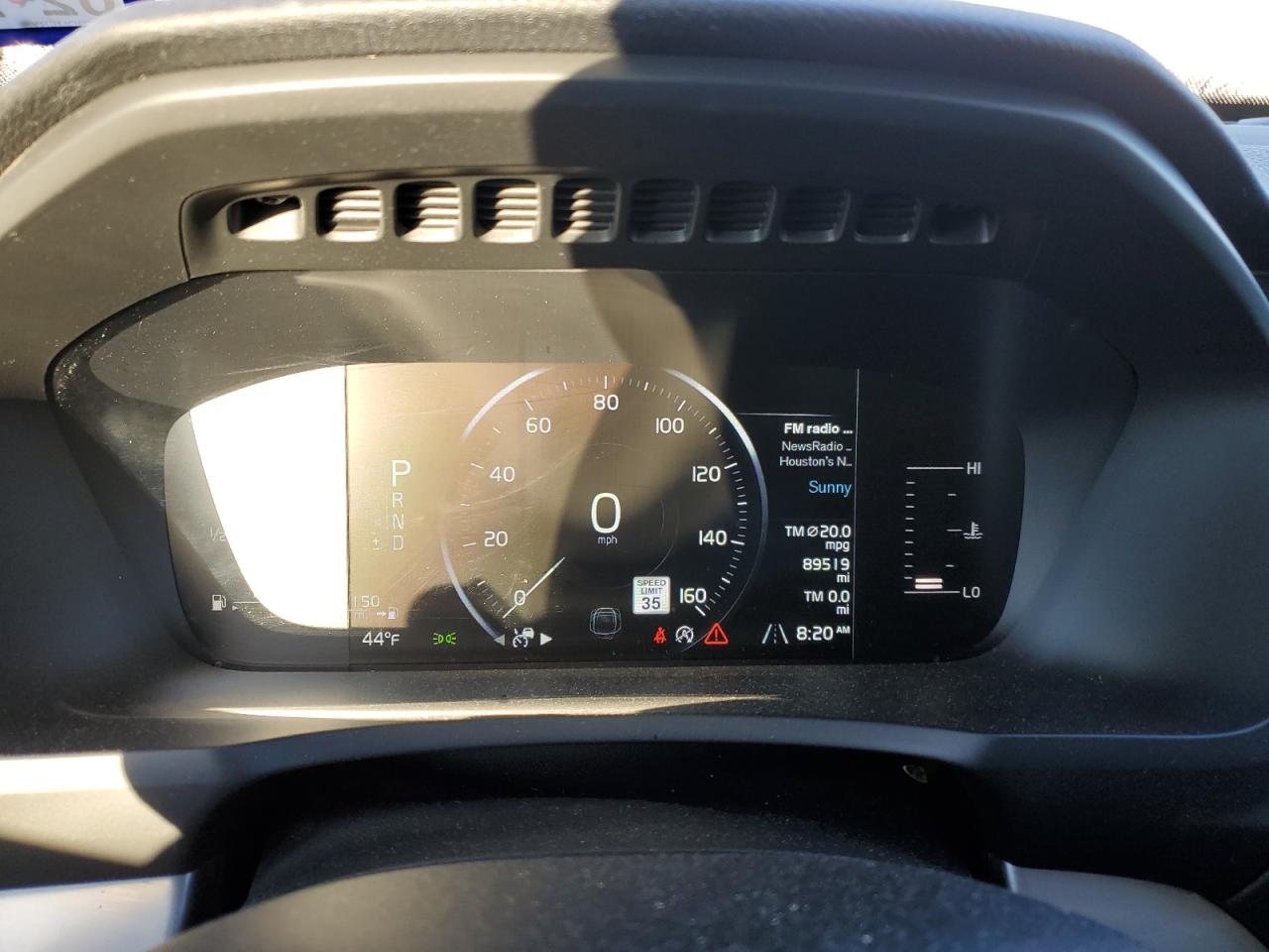 2018 Volvo XC90 - Image 9