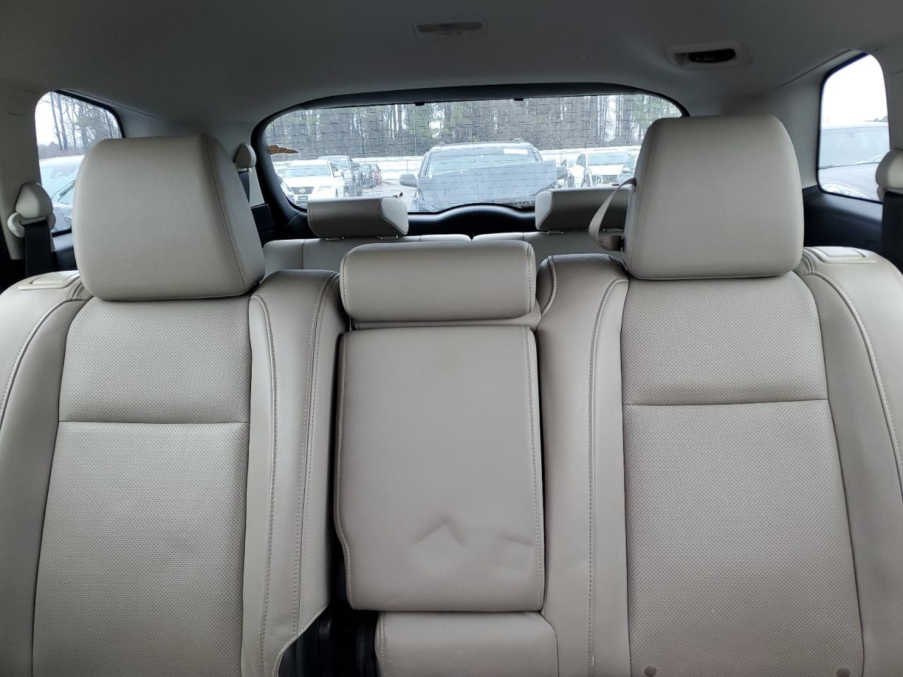 2015 Mazda CX-9 - Image 10