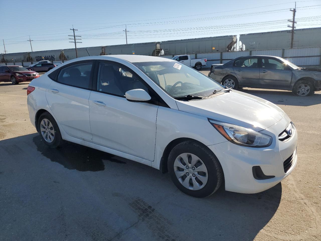 2015 Hyundai Accent - Image 4