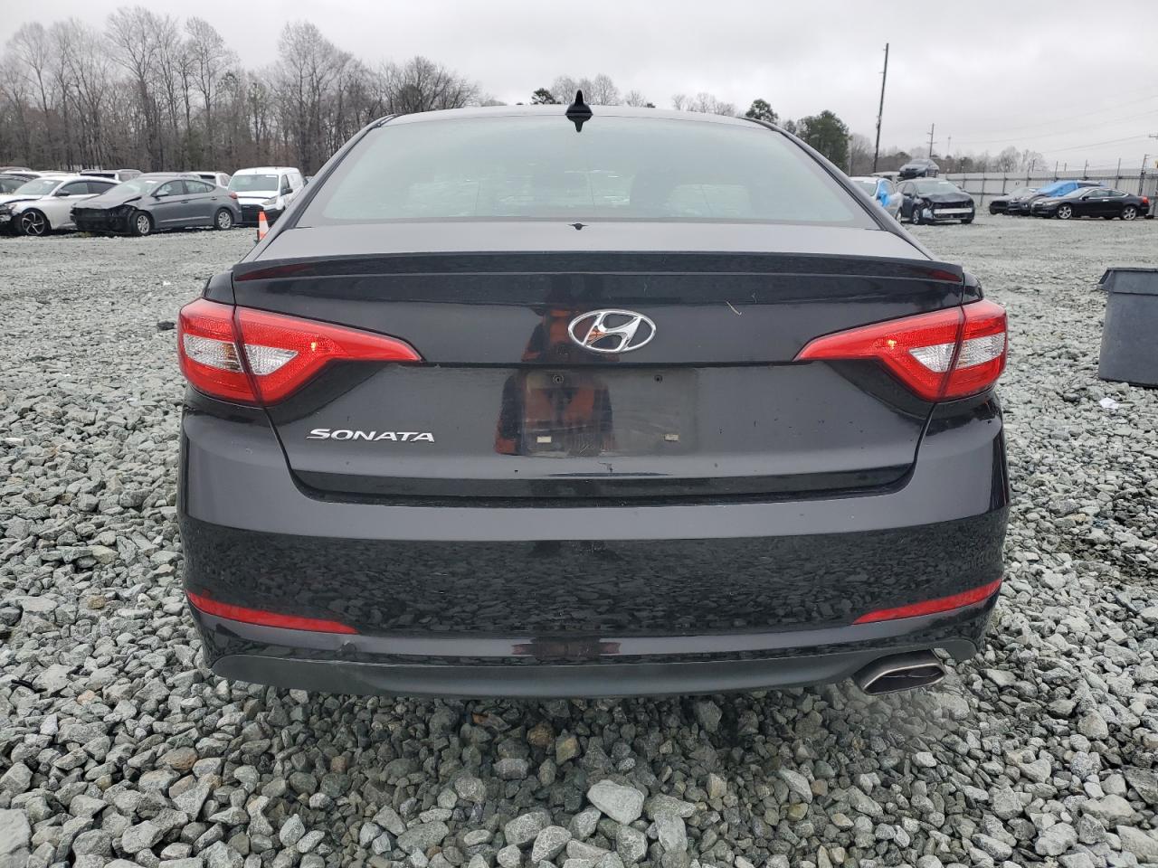 2015 Hyundai Sonata - Image 6