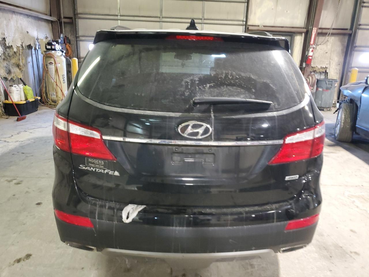 2016 Hyundai Santa Fe - Image 6