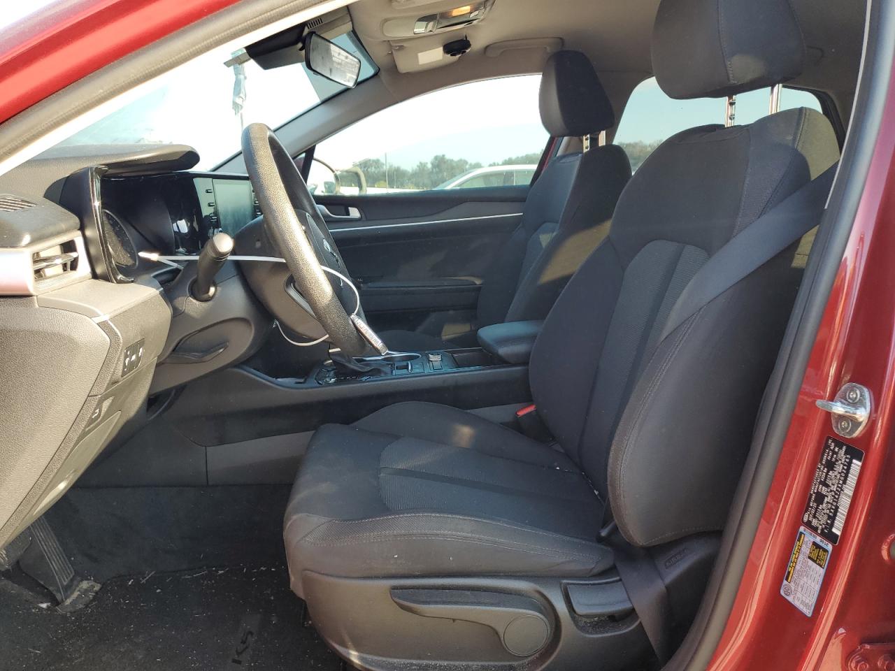 2021 Kia K5 - Image 7