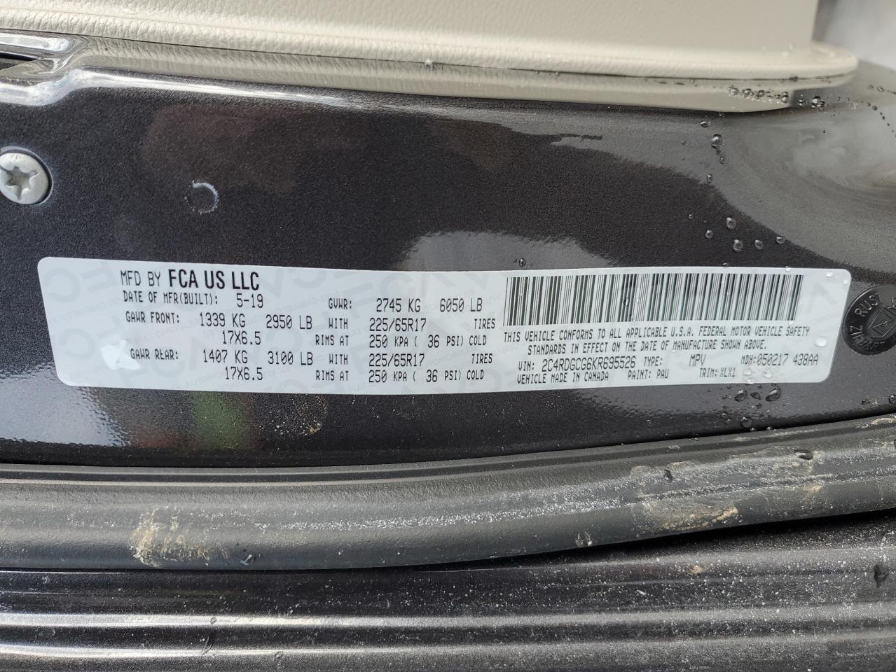 2019 Dodge Caravan - Image 13