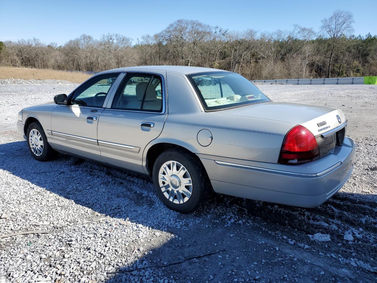 2008 Mercury Grand Marquis - Image 2