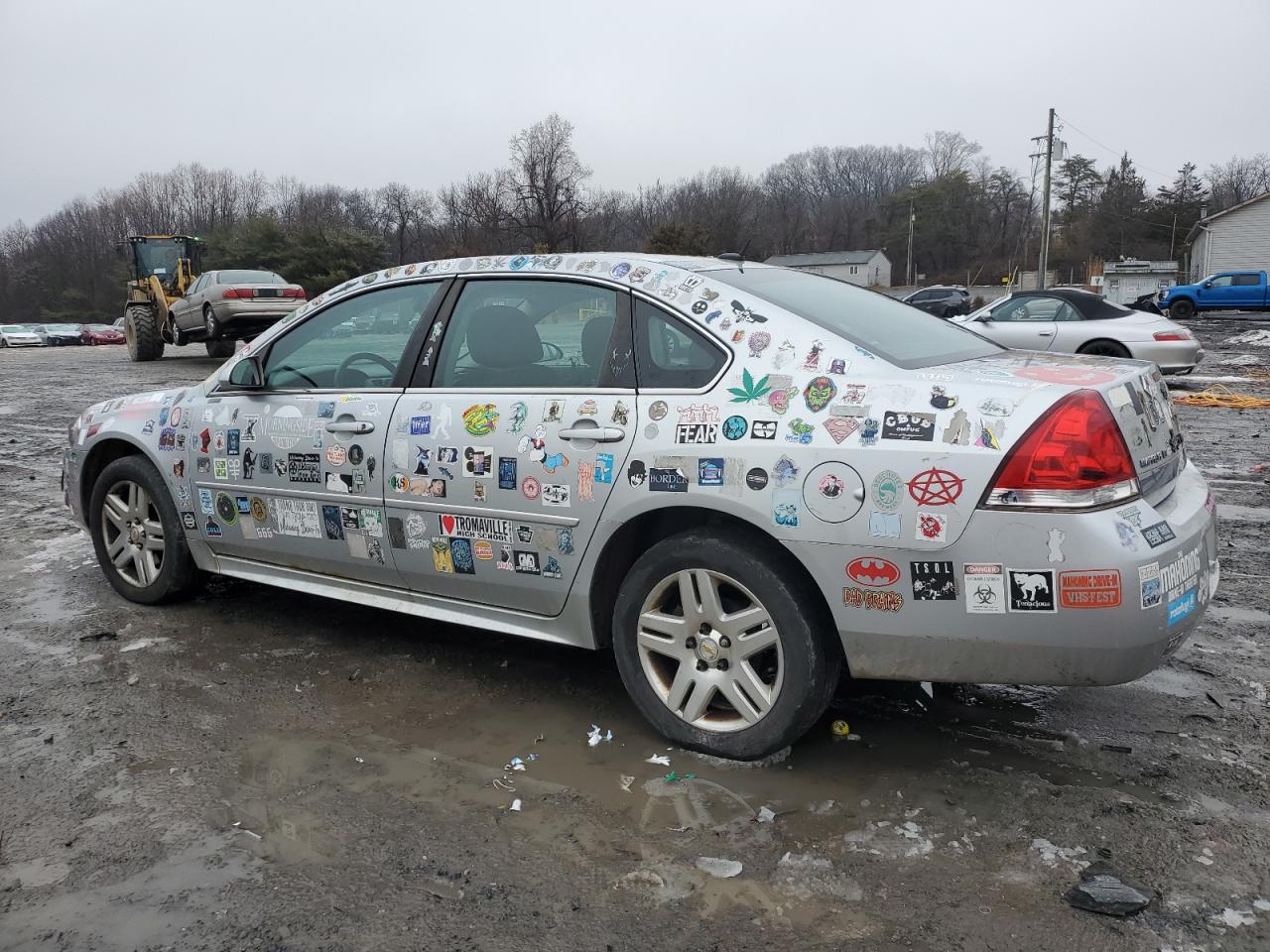 2011 Chevrolet Impala - Image 2