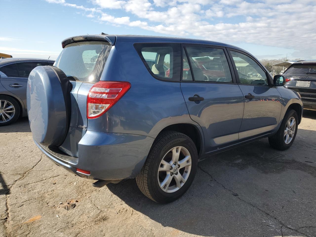 2010 Toyota RAV 4 - Image 3