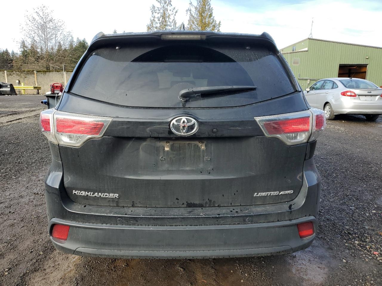 2015 Toyota Highlander - Image 6