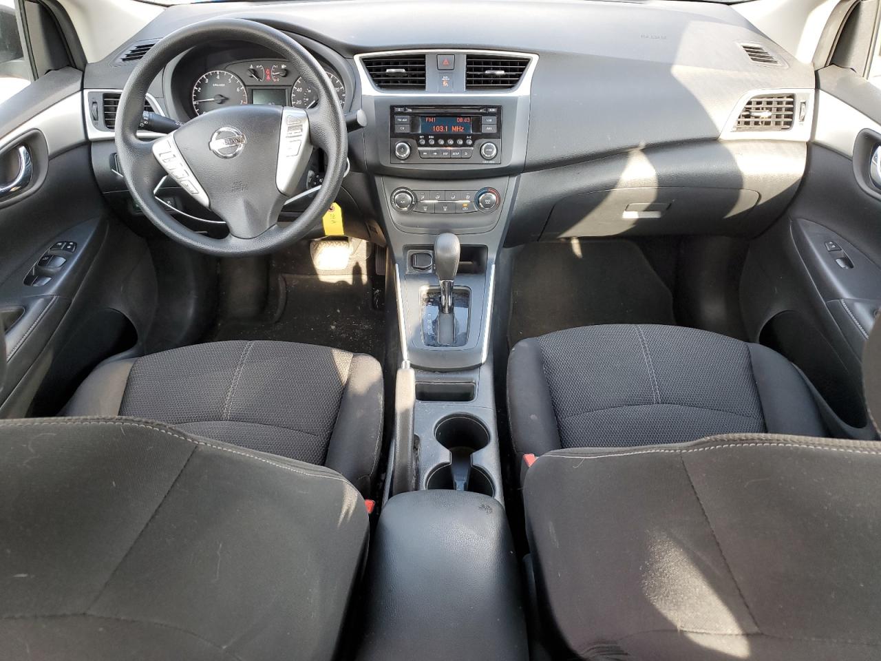 2016 Nissan Sentra - Image 8