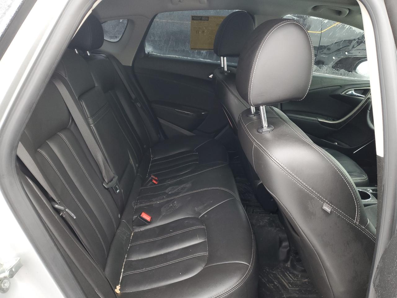 2015 Buick Verano - Image 10
