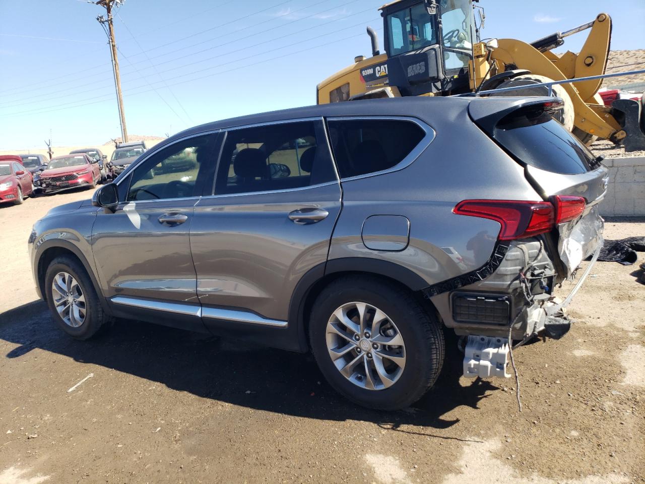 2019 Hyundai Santa Fe - Image 2