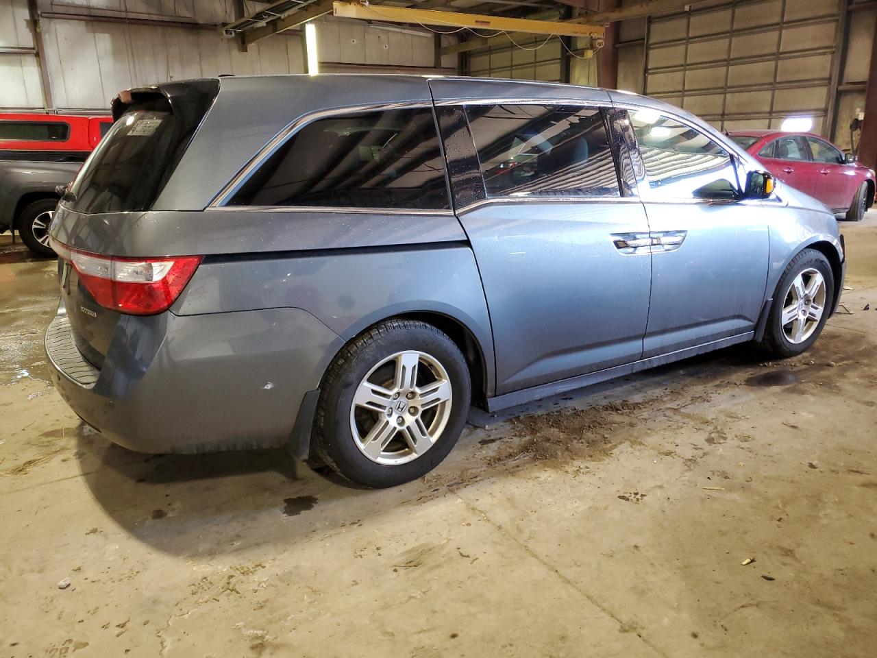 2011 Honda Odyssey - Image 3