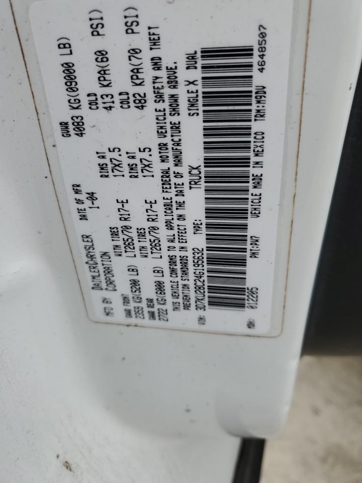 2004 Dodge RAM - Image 12
