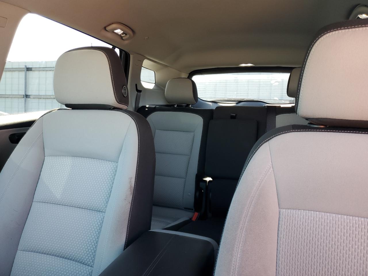 2022 GMC Terrain - Image 10